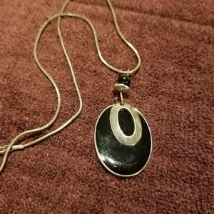 🍒3 for $15🍒 Vintage Black Pendant